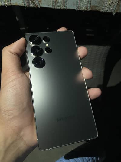 Samsung Mobile S25 Ultra  (In Warranty Till 2027)