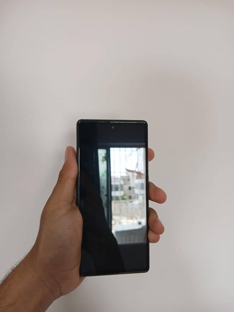 Google Pixel 6 3
