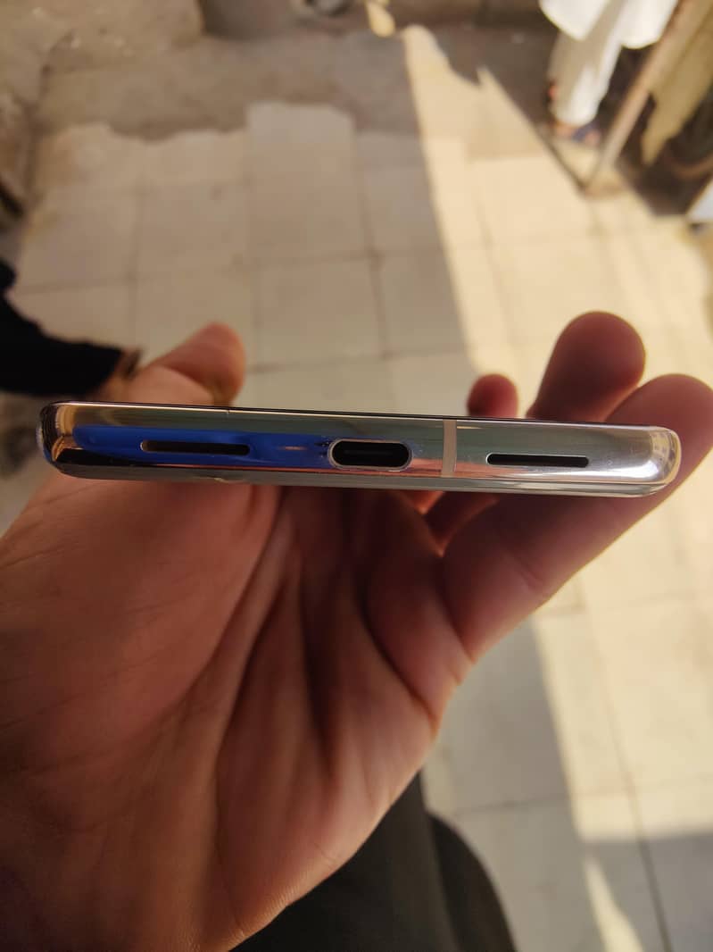 Google Pixel 7 Pro 2