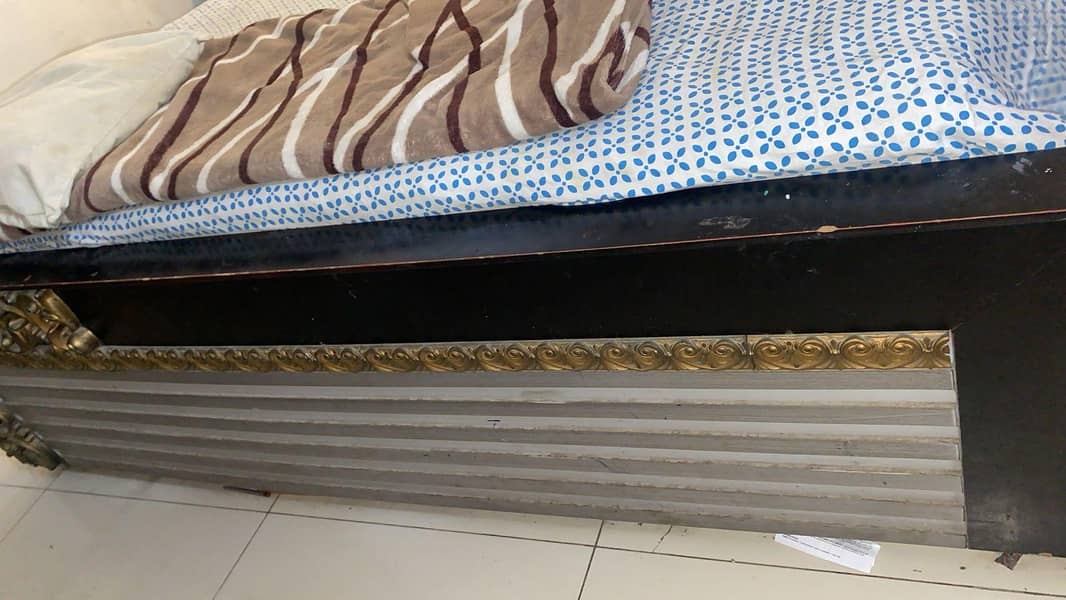 king size bed 2