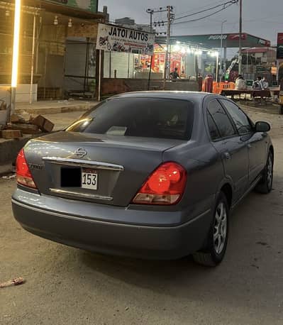 Nissan Sunny 2005
