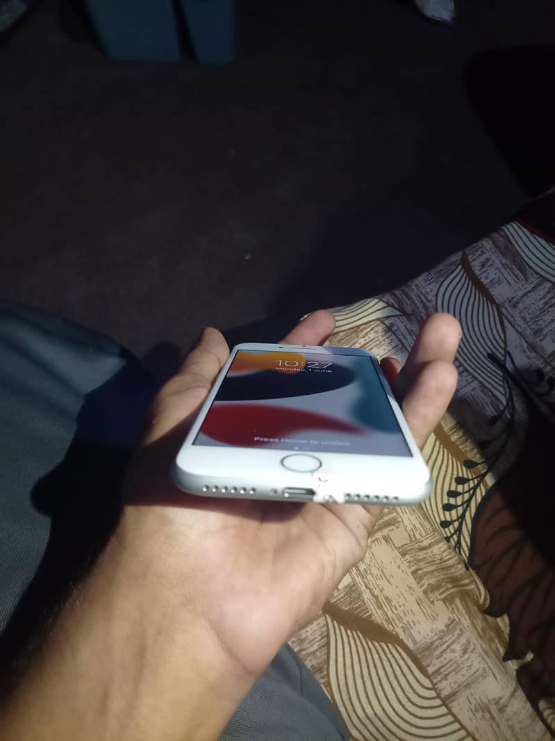 iphone 7 4
