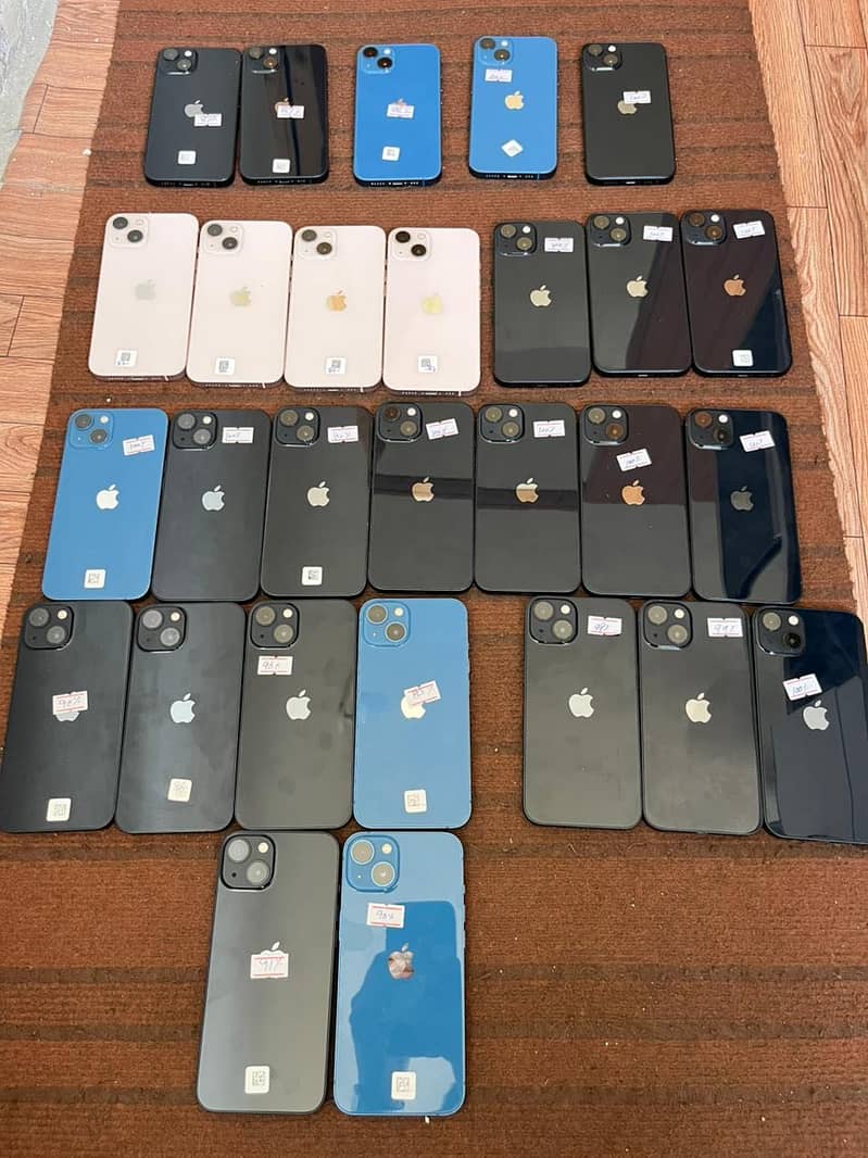Apple iPhone 13 0