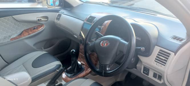 Toyota Corolla GLI 2012