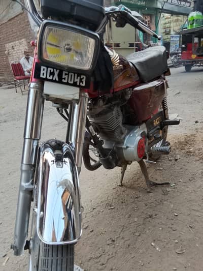 CG125