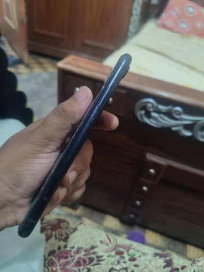 Apple iPhone XR