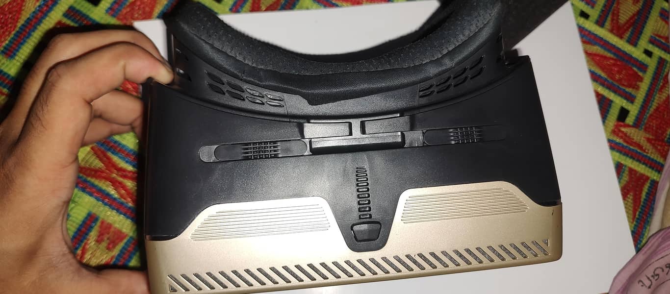 VR headset 1