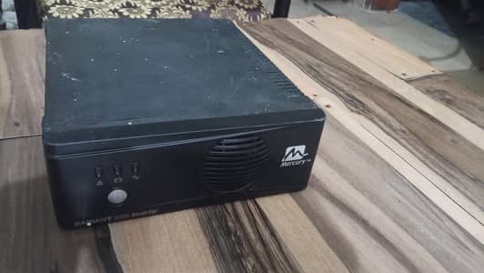 China UPS 24 Watts