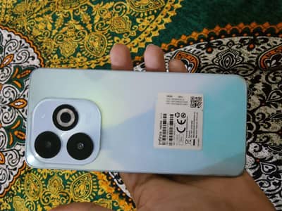 Infinix Smart 8 Pro