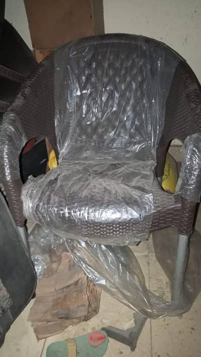 Plastic Chairs & Tables – Good Condition For sell