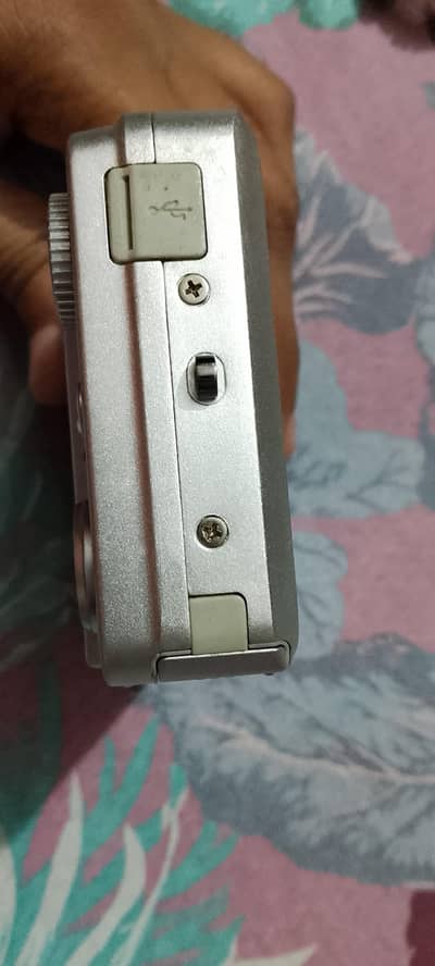 digital camera
