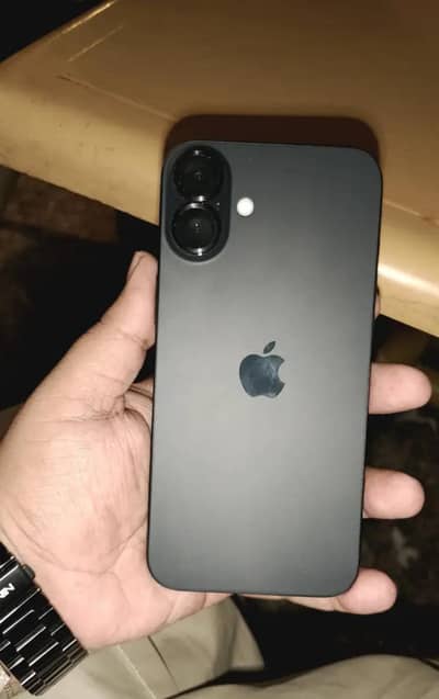 iPhone 16 Plus jv