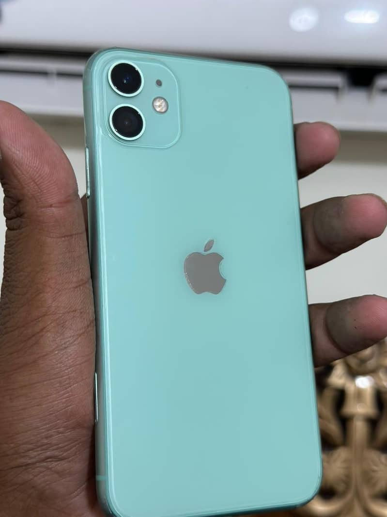 Apple iPhone 11 0