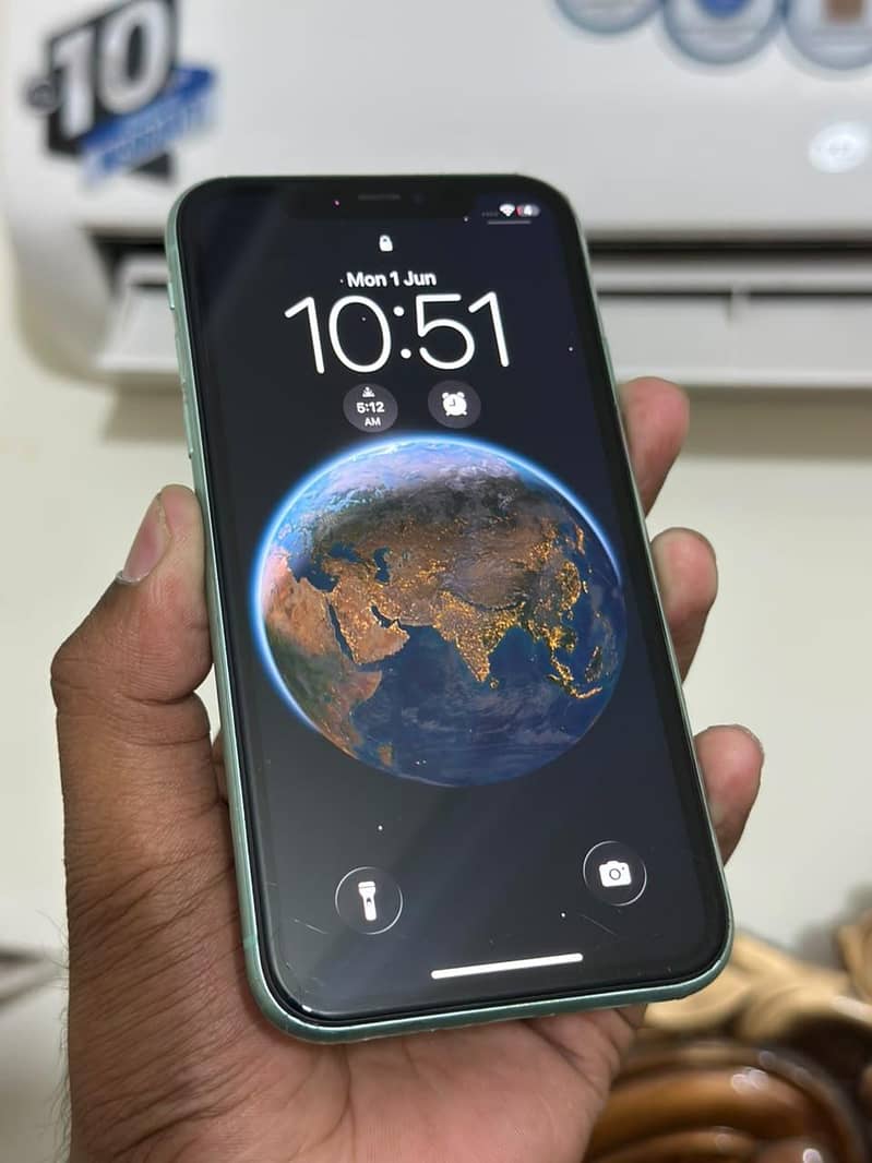 Apple iPhone 11 1