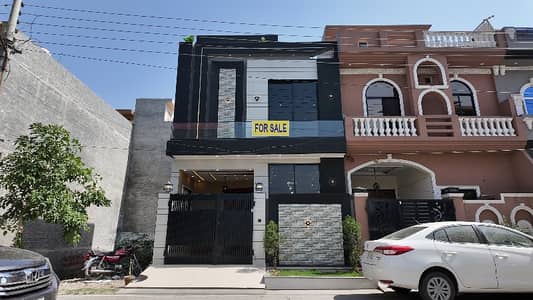 Ideally Located Prime Location House Of 3 Marla Is Available For Sale In Lahore