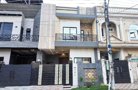 Prime Location House Spread Over 3 Marla In Al Hafeez Garden - Phase 5 Available