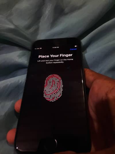 Apple iPhone 7
