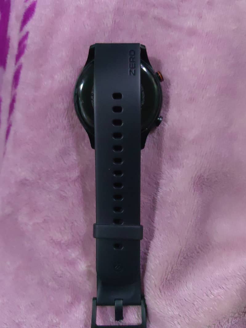 Zero Icon Smartwatch 1