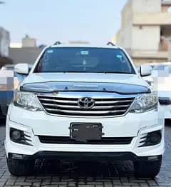 Toyota Fortuner TRD sportivo