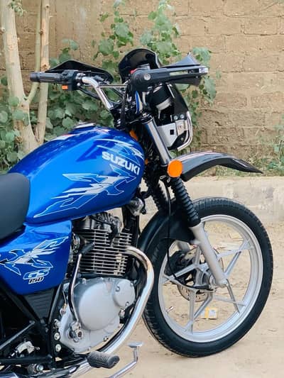 Suzuki GS 150