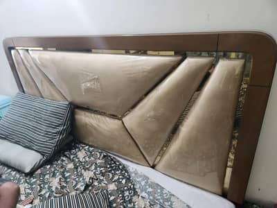 bed site table and dressing