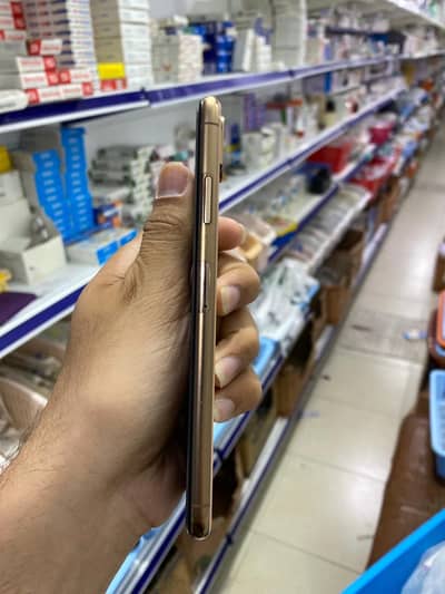 Apple iPhone XS Max factory unlock