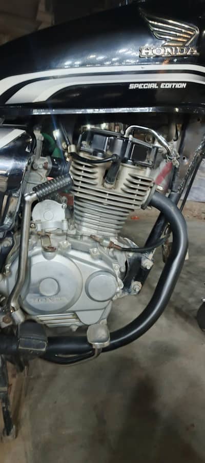 Honda 125 self start 2019 model 10/8 condition