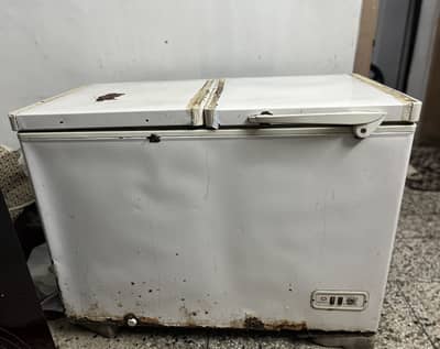 Dawlance freezer and fridge