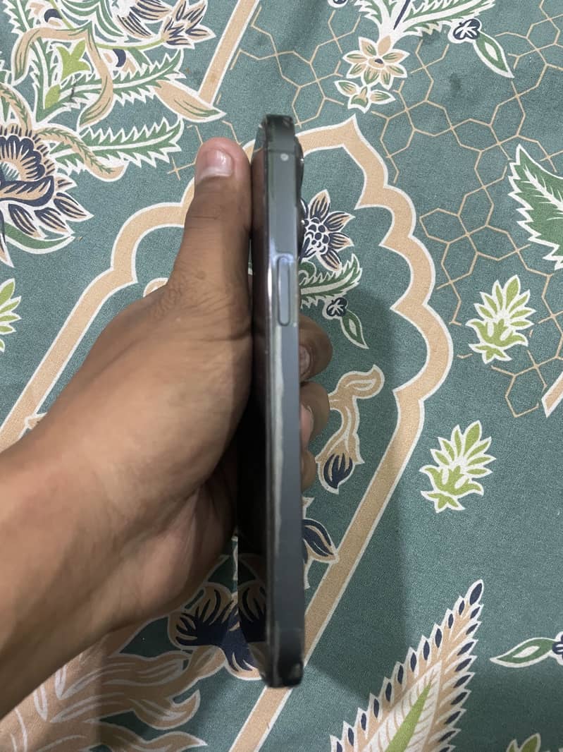 Iphone 13 pro 5