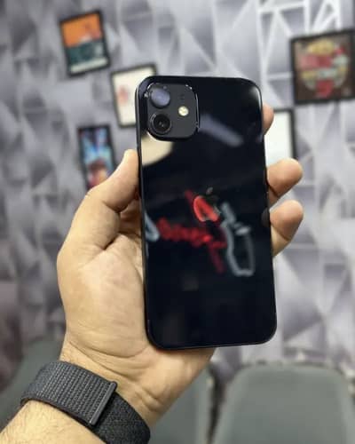 Apple iPhone 12