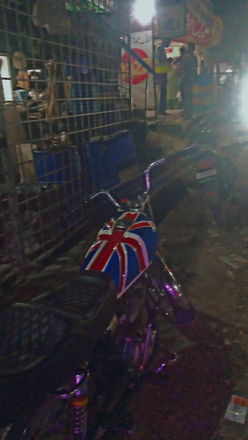 motorcycle 0