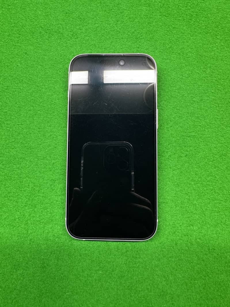 iPhone 15 light blue 6