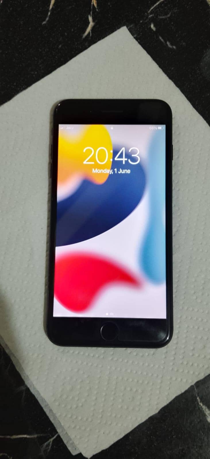 Apple iPhone 7 Plus 0