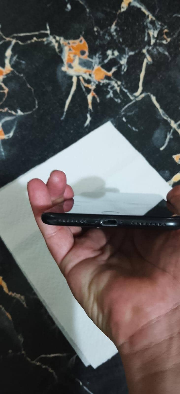 Apple iPhone 7 Plus 5
