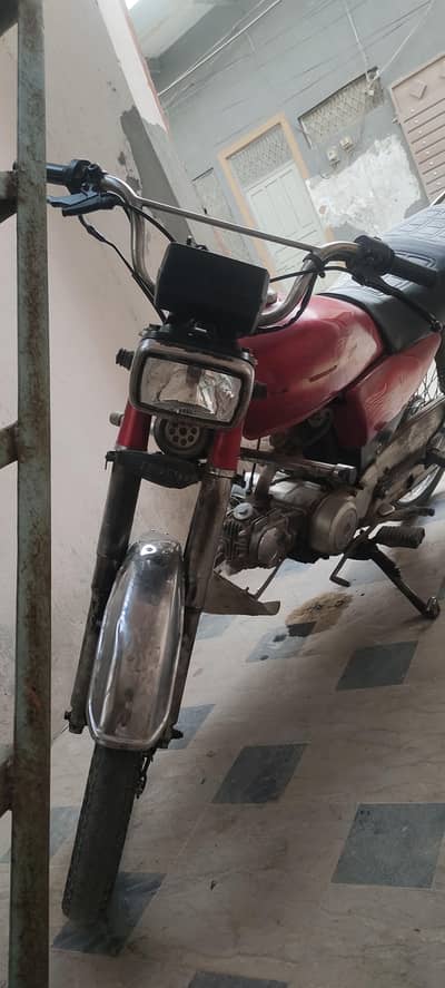 Metro 70cc used bike