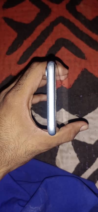 Apple iPhone XR