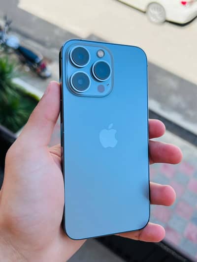 Apple iPhone 13 Pro