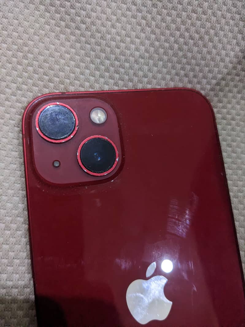 Apple iPhone 13 2