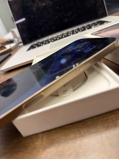 Apple iPhone 16 Pro Max
