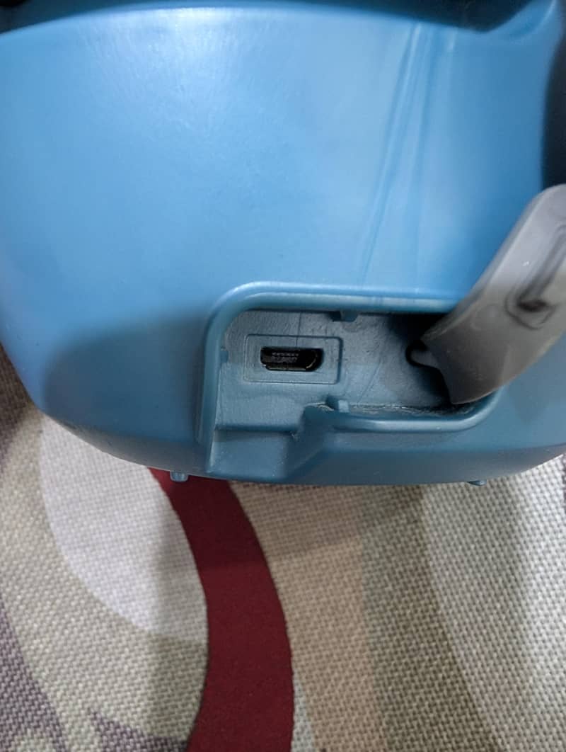 Black plus decker  window cleaner. 2