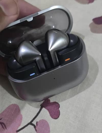 Samsung Galaxy buds 3 pro