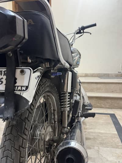 Honda cg 125 black