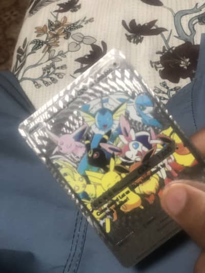 I’m selling original gold series pokemon card