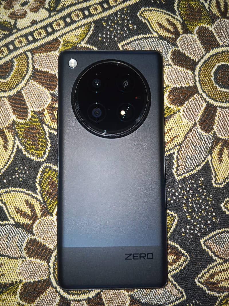 Infinix Zero 40 2