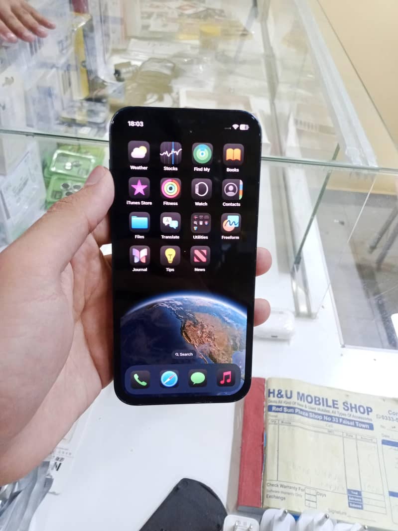 Apple iPhone 12 2