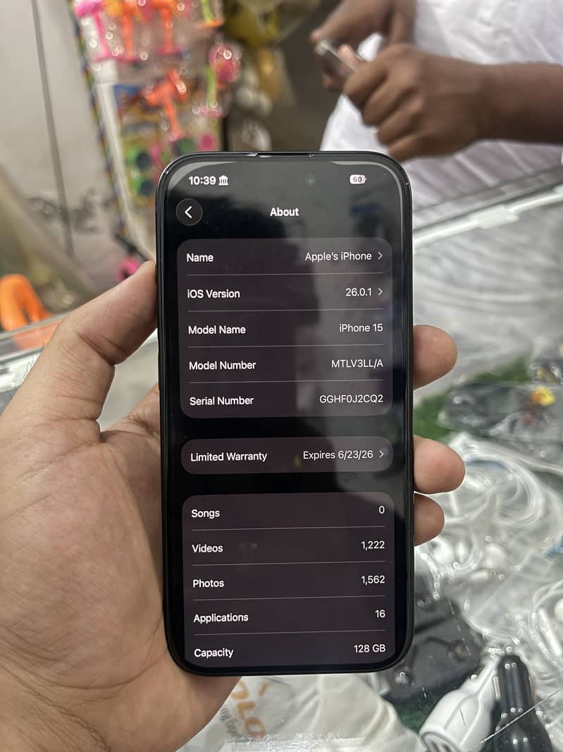 Apple iPhone 15 7