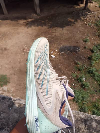 spikes for sell