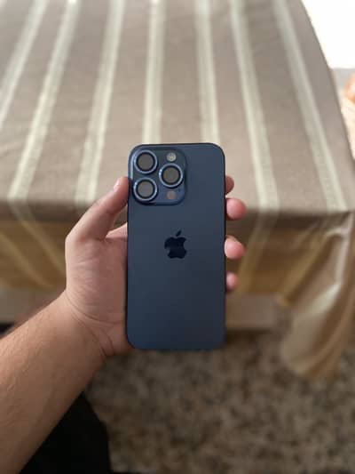 Iphone 15 Pro - JV