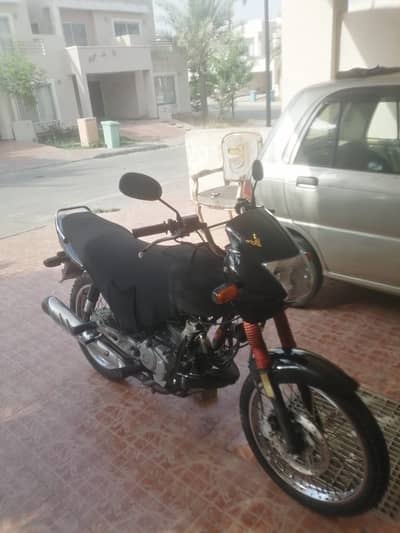 Honda deluxe 125 5 glair 2014 model number Karachi family use