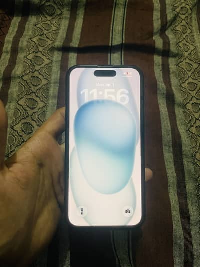 Apple iPhone 15